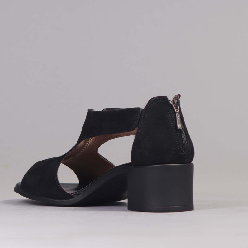 Block Heel T-Bar in Black - 12580 - Froggie Shoes