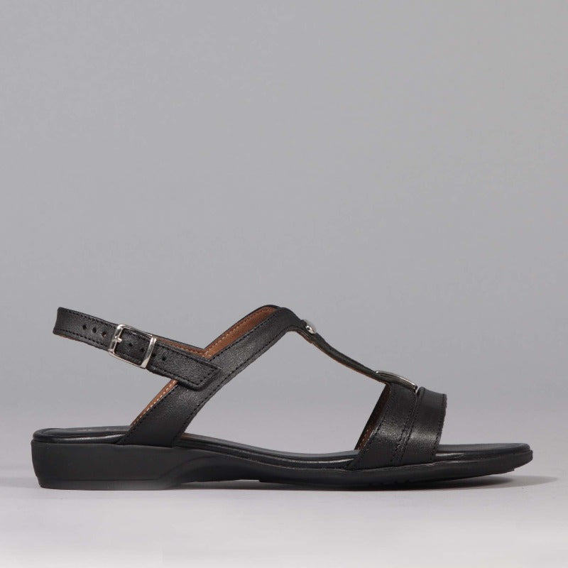 Slingback Flat Sandal in Black - 12617