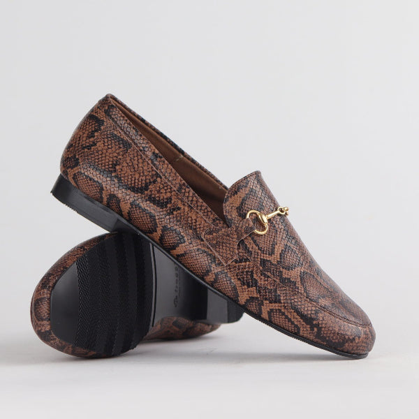 Froggie Shoes Shoes Loafer with Gold Trim in Saddle - 12451