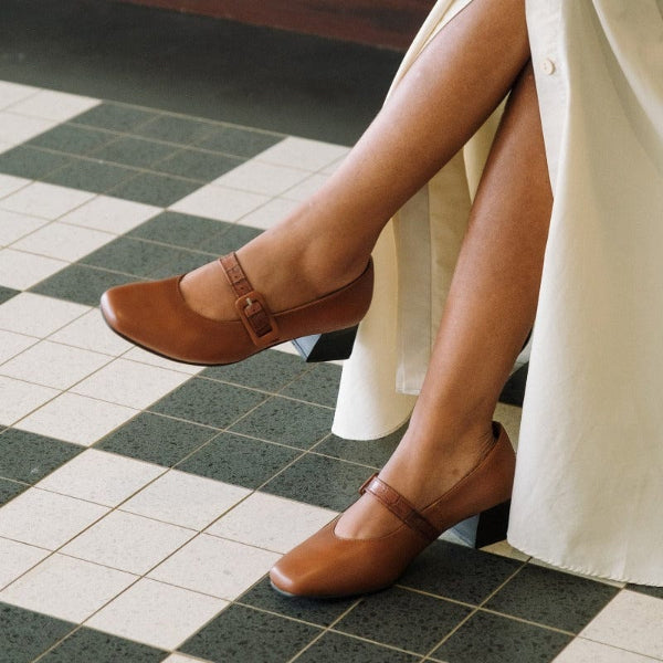 Froggie Shoes Mary Jane Block Heel Court in Chestnut- 12606