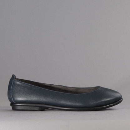 Factory Shop Shoes 4 / Navy / 12546 Flat Pump in Navy - 12546