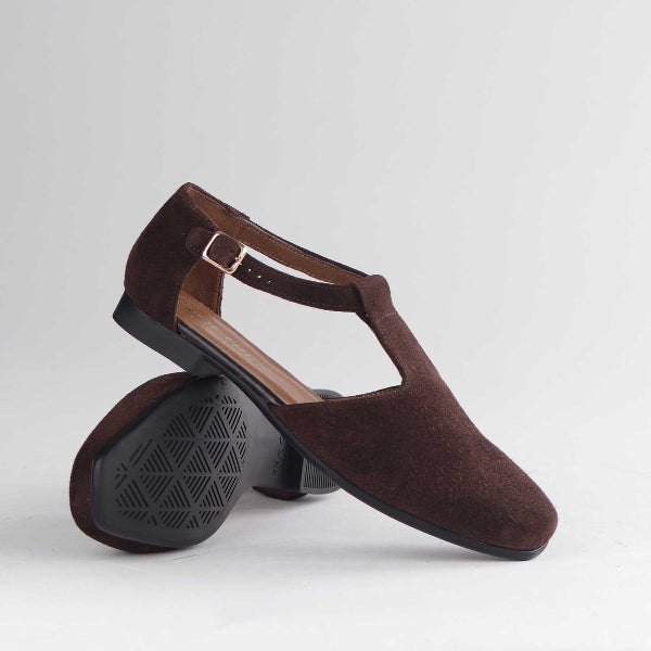 Froggie Shoes Shoes Mary Jane flat with a T-strap twist in Brown - 13028