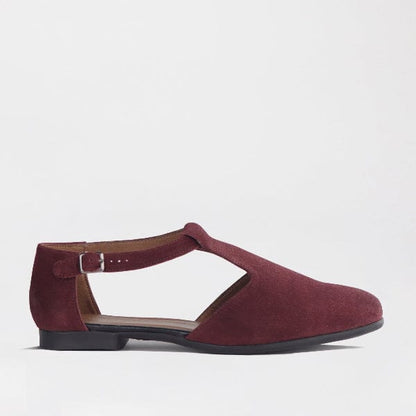 Froggie Shoes Shoes Mary Jane flat with a T-strap twist in Burgundy - 13028