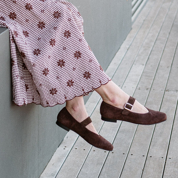 Froggie Shoes Shoes Mary Jane Suede Flat in Brown - 12959