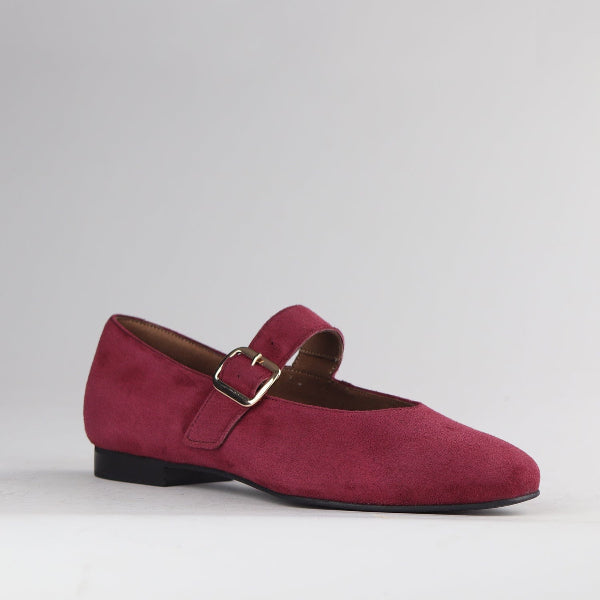 Froggie Shoes Shoes Mary Jane Suede Flat in Burgundy - 12959