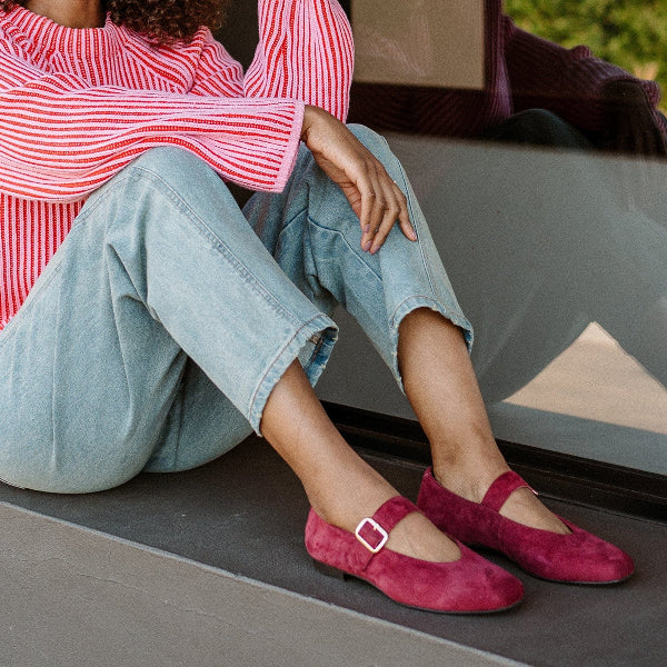 Froggie Shoes Shoes Mary Jane Suede Flat in Burgundy - 12959