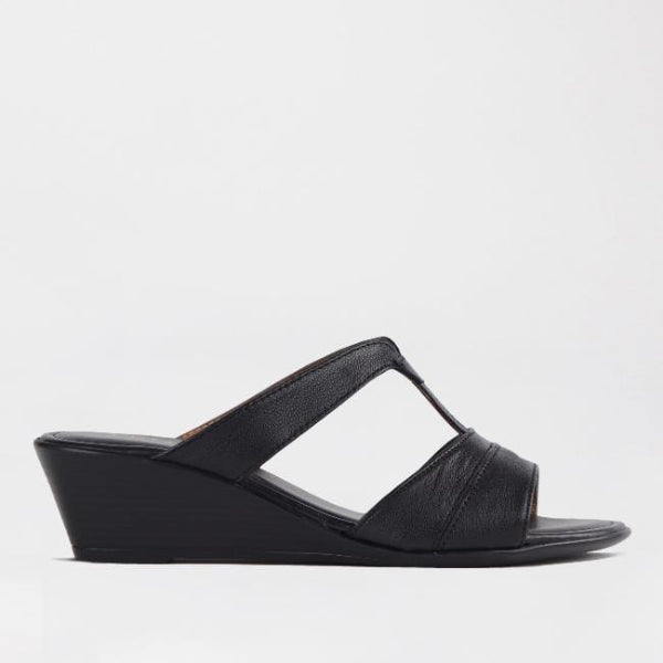 Froggie Shoes Shoes 4 / Black / 11621 Double-band Wedge in Black - 11621