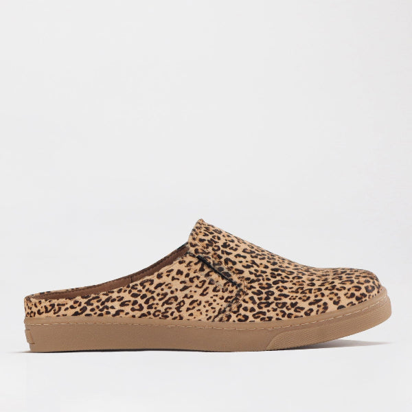 Froggie Shoes Shoes 4 / Cheetah Tan / 12797 Slip-on sneakers with Removable Footbed in Cheetah Print - 12797