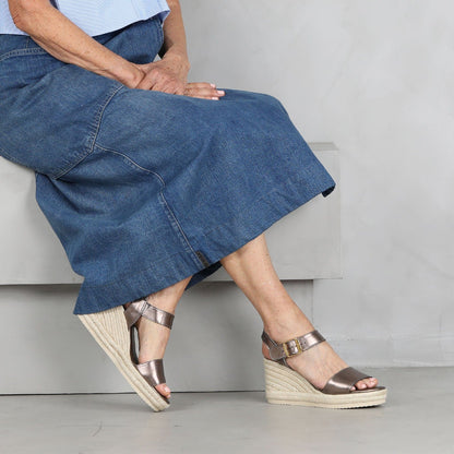 Froggie Shoes Shoes Espadrille Wedge Sandal in Lead Metallic - 12683