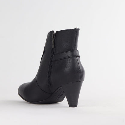 Froggie Shoes Shoes Pointed Ankle Boot in Black - 12486