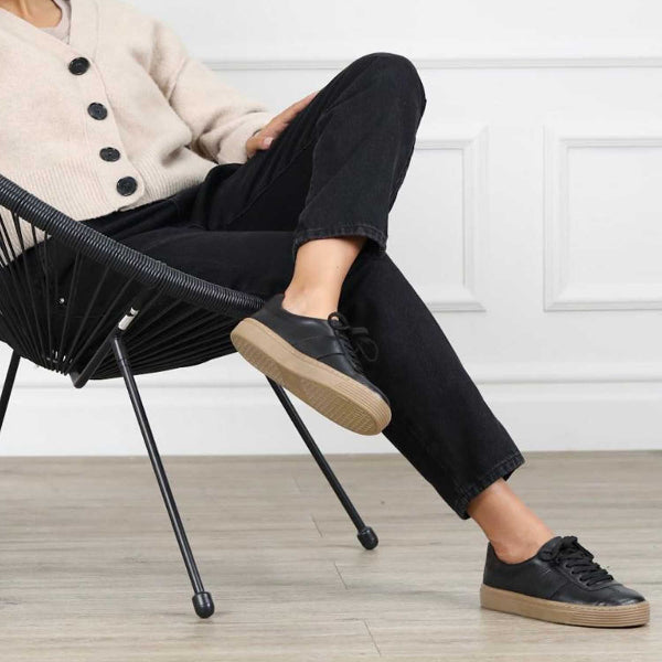 Froggie Shoes Shoes Retro Lace-up Sneaker in Black -12795