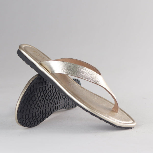 Froggie Shoes Shoes Slim-Line Thong Sandals in Gold - 13001