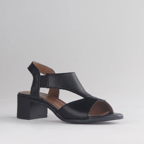 Factory Shop Shoes Block Heel T-bar Slingback Sandal in Black - 12944