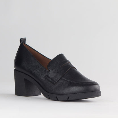 Froggie Shoes Shoes Chunky Loafers in Black - 12622