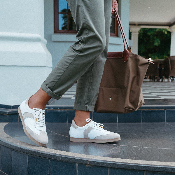 Froggie Shoes Shoes Lace -Up Sleek Retro Sneaker in Ice Multi - 12805