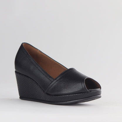 Froggie Shoes Shoes Peep Toe Wedge in Black - 11171