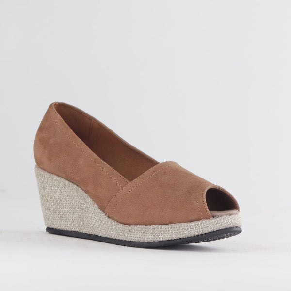 Froggie Shoes Shoes Peep Toe Wedge in Tobacco - 11171