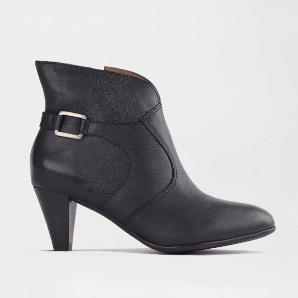 Froggie Shoes Shoes 3 / Black / 12486 Pointed Ankle Boot in Black - 12486