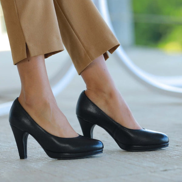 High Heel Court Shoe in Black- 11790