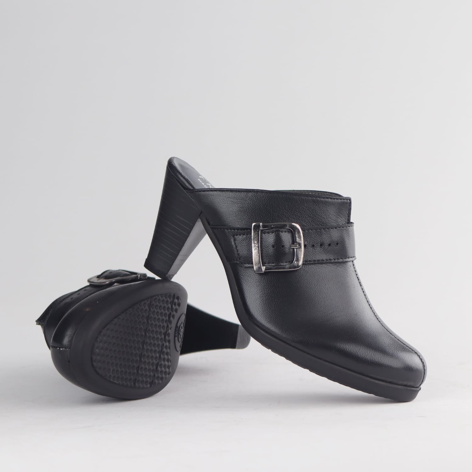 Froggie 13048 black leather women’s push-in heeled mule with open back, comfortable fit and elegant everyday wear style.