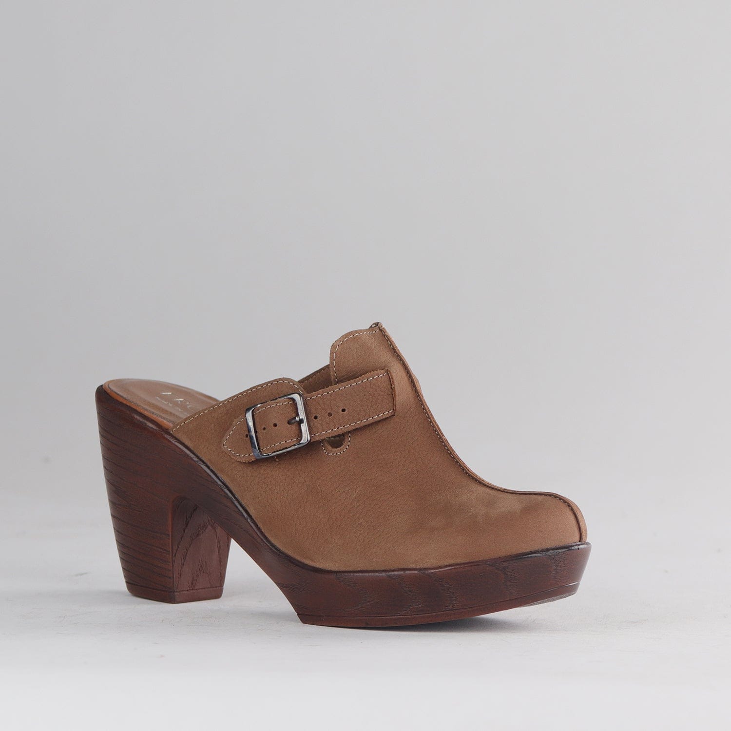 Factory Shop Shoes Clog sandal heel in Tobacco - 12937