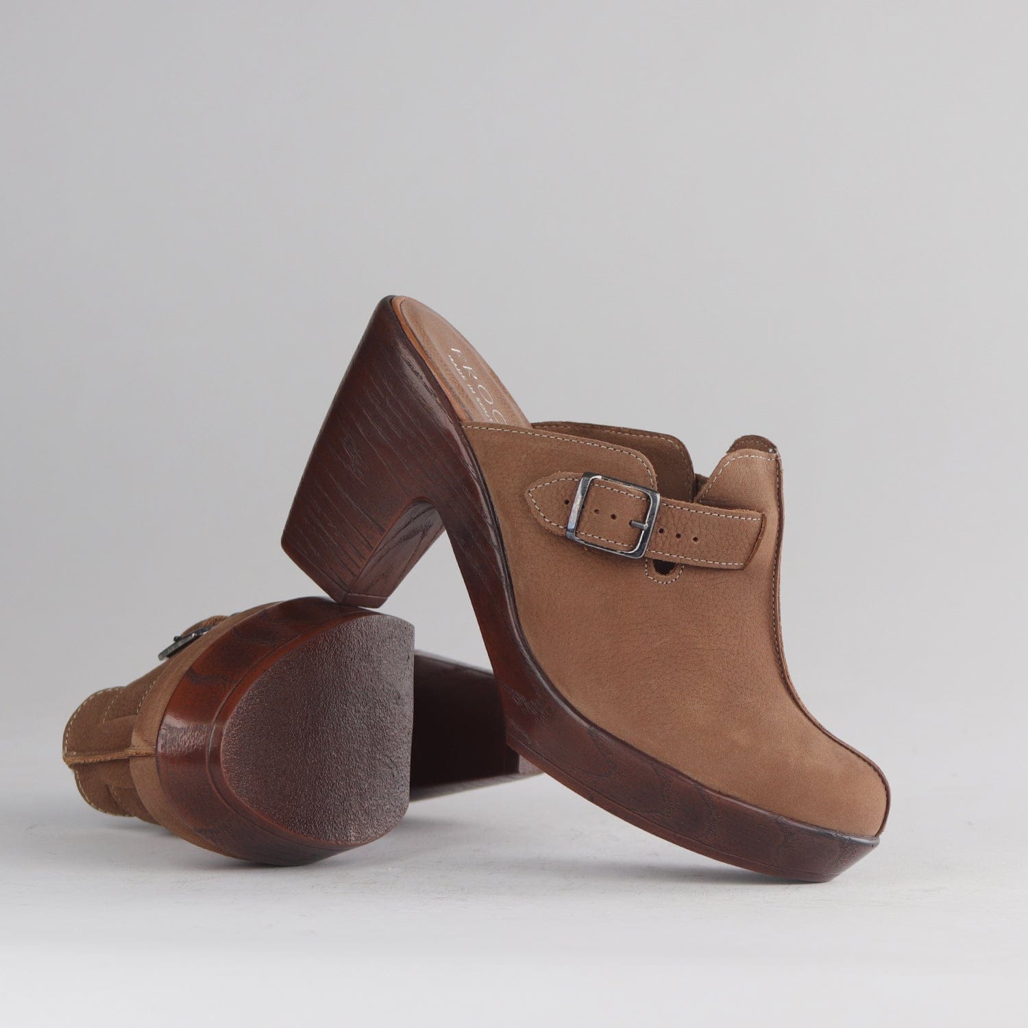 Factory Shop Shoes Clog sandal heel in Tobacco - 12937