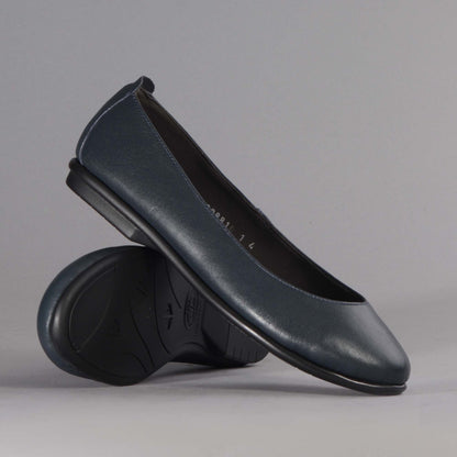 Factory Shop Shoes Flat Pump in Navy - 12546