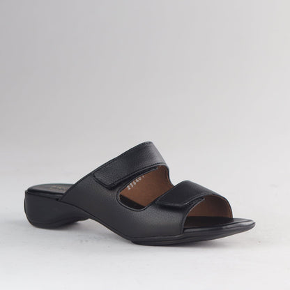 Factory Shop Shoes Mule Sandal in Black - 12557
