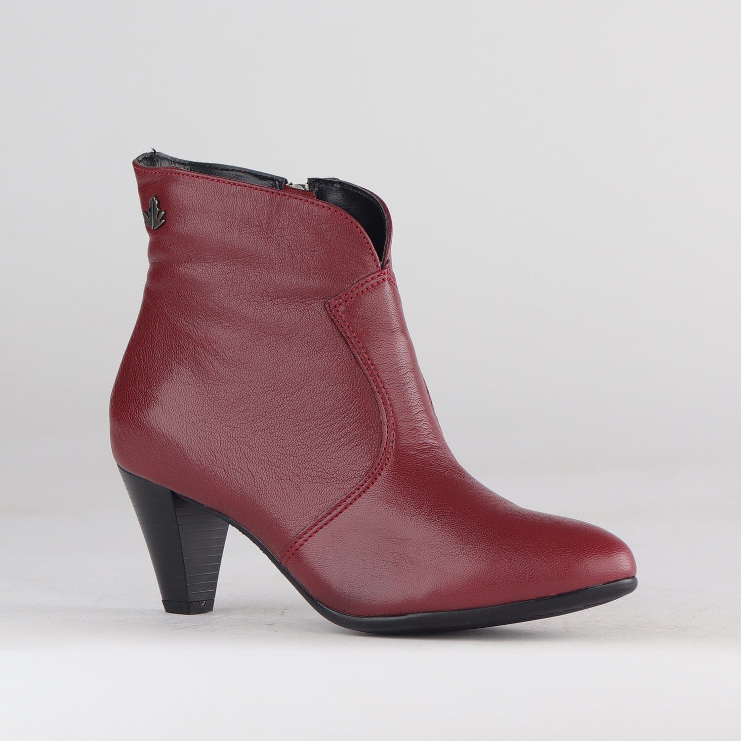 Factory Shop Shoes Pointed Ankle Boot in Red - 12528