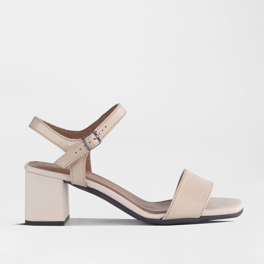 Froggie Shoes Sandals 4 / Ivory / 13055 Block Heal Mule Sandal