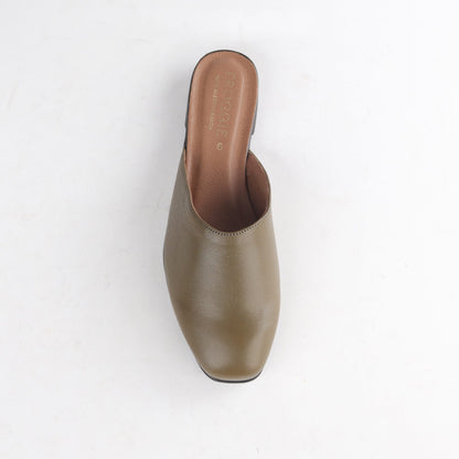 Froggie Shoes Sandals Closed Toe Mule
