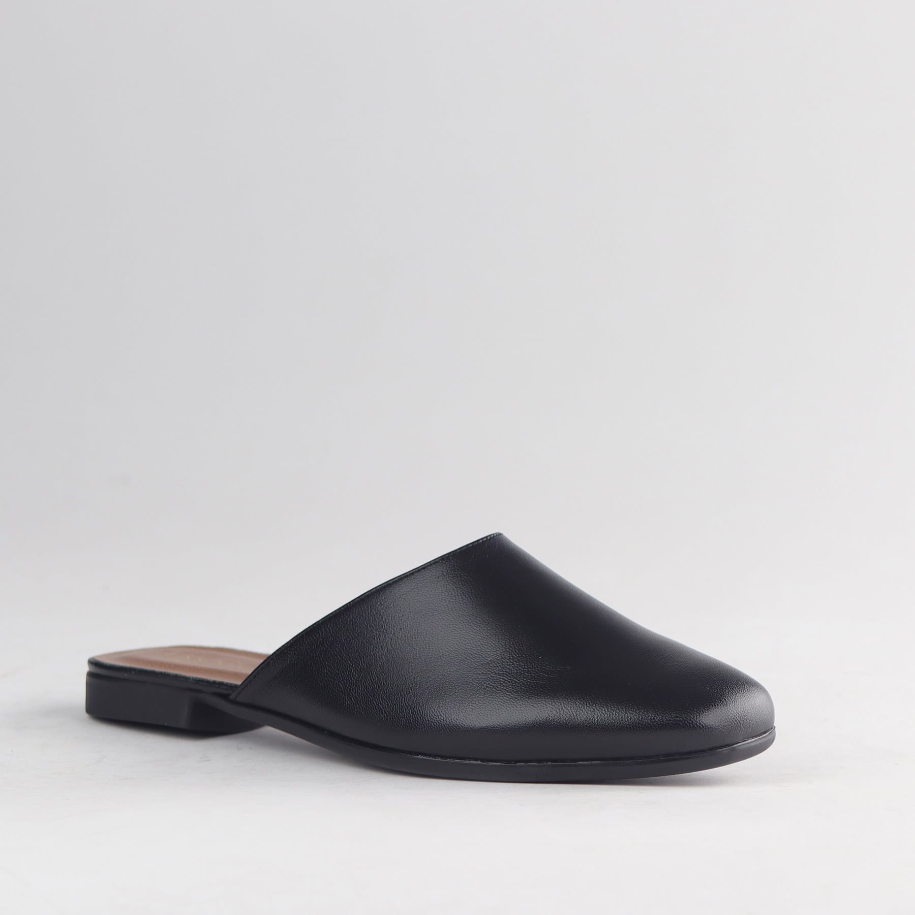 Froggie Shoes Sandals Closed Toe Mule