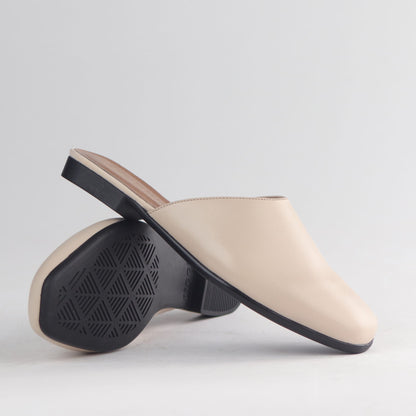 Froggie Shoes Sandals Closed Toe Mule