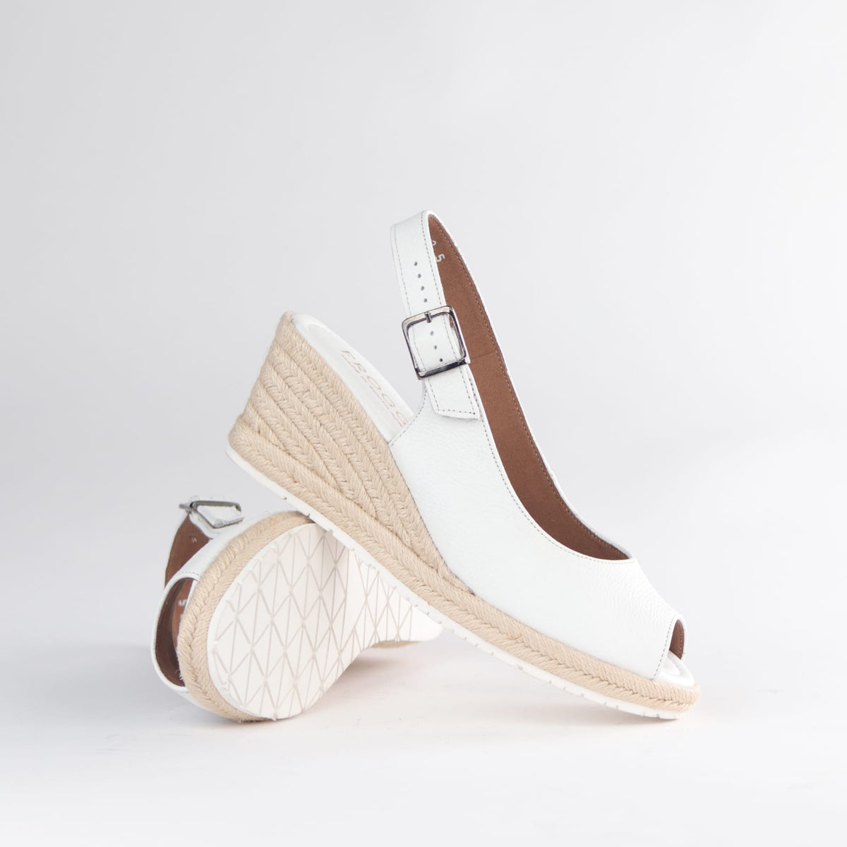 Froggie Shoes Sandals Slingback Wedge Peep toe Espadrille
