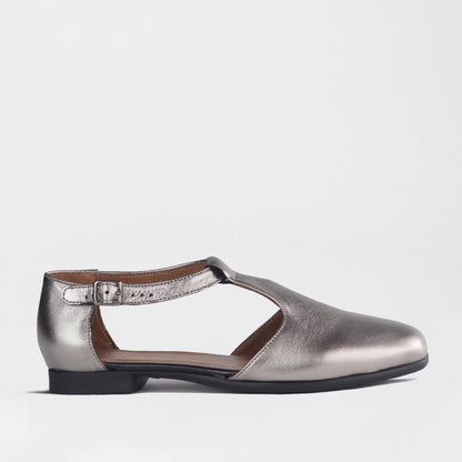Froggie Shoes Shoes 4 / Pewter / 13028 Mary Jane flat with a T-strap twist in Pewter - 13028