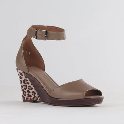 Froggie Shoes Shoes Ankle Strap Wedge Sandal in Stone Multi- 12422
