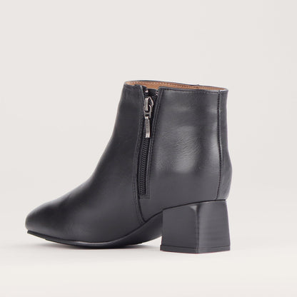 Froggie Shoes Shoes Block Heel Ankle Boot in black - 12607