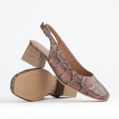 Froggie Shoes Shoes Block Heel Slingback in Saddle - 12595