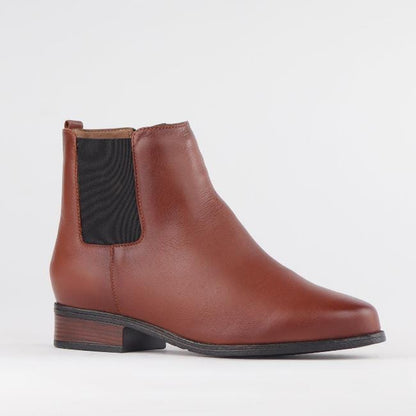 Froggie Shoes Shoes Chelsea Ankle Boots in Chestnut - 12603