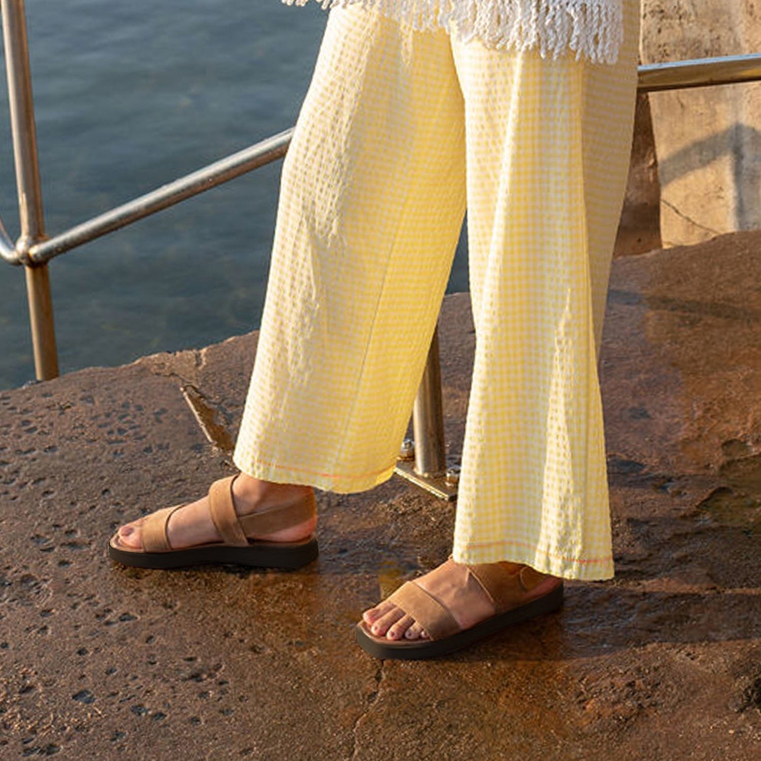 Froggie Shoes Shoes Double band Velcro backstrap in Tobacco - 12867