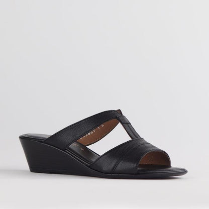 Froggie Shoes Shoes Double-band Wedge in Black - 11621