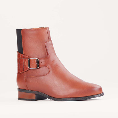 Froggie Shoes Shoes Flat Ankle Boot with Elastic in Chestnut - 12605