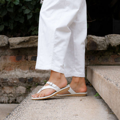 Froggie Shoes Shoes Flat Buckle Thong