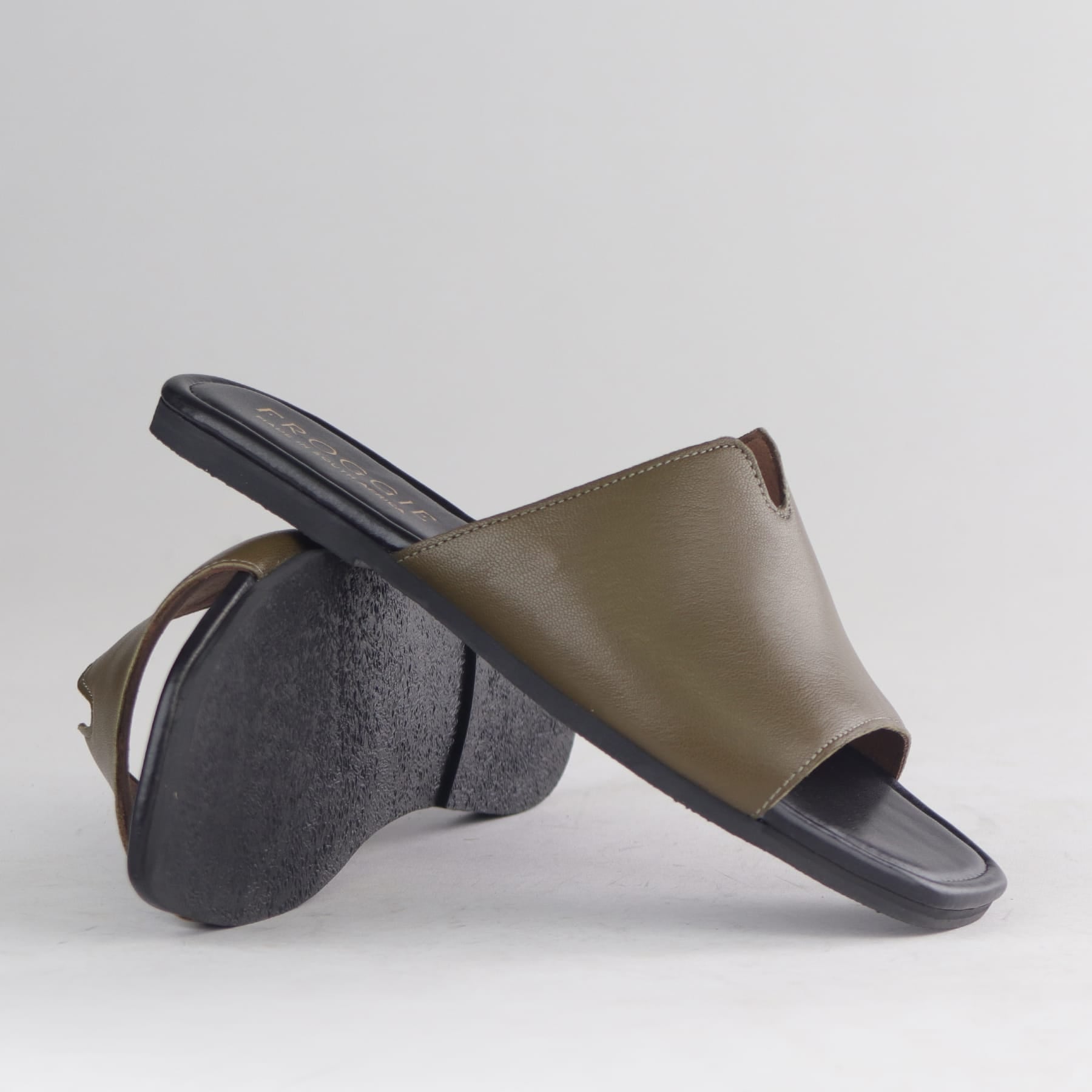 Froggie Shoes Shoes Flat Mule