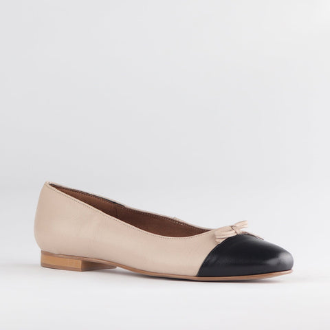 Froggie Shoes Shoes Flat Pump with Bow in Ivory Multi - 12826