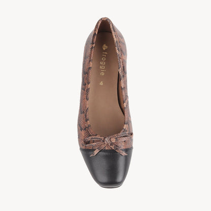Froggie Shoes Shoes Flat Pump with Bow in Saddle Multi - 12586
