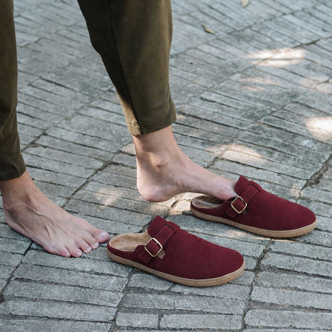 Froggie Shoes Shoes Froggie Women’s Barefoot Furlined Clog- Burgundy Suede-12898