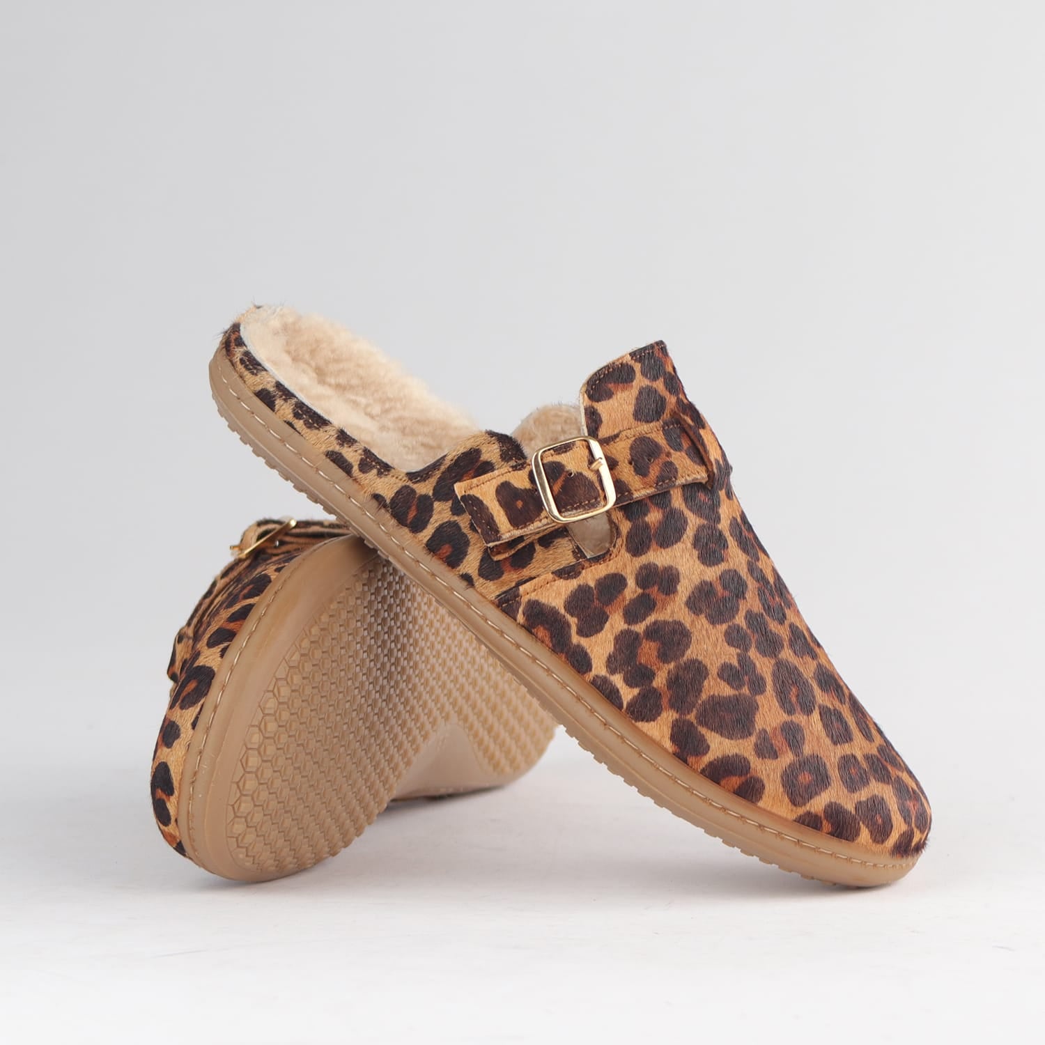 Froggie Shoes Shoes Froggie Women’s Barefoot Furlined Clog- Cheetah Print Leather- 12898