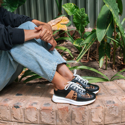 Froggie Shoes Shoes Lace-up Sneaker in Black Multi1 -12688