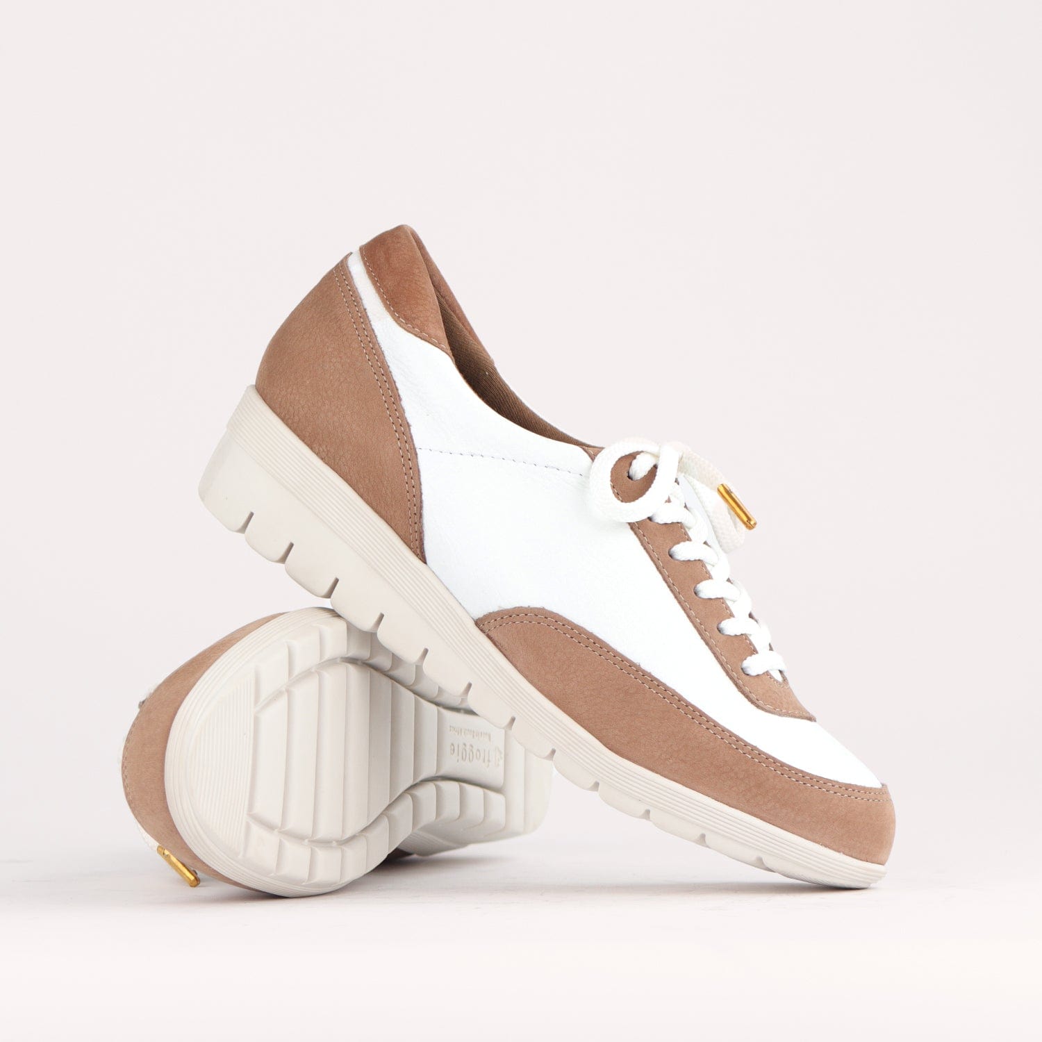 Froggie Shoes Shoes Lace-up Sneaker in Ice Multi - 12593